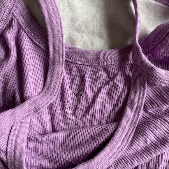 Summer top bundle - Picture 8 of 9